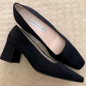 Black Anne Klein Block Heels